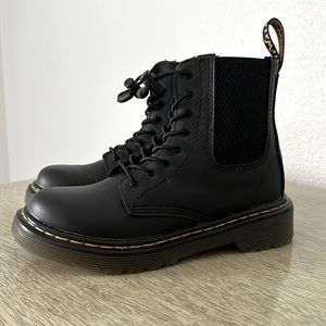 Dr. Marten Kid’s Collection 1460 Harper Little Kid size 12